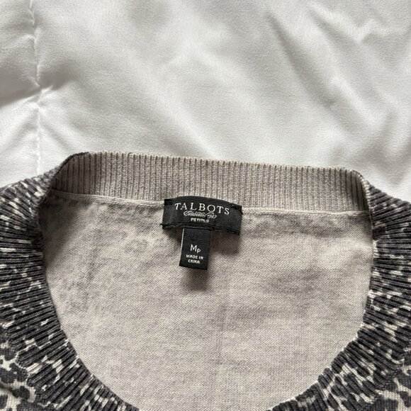 Talbots Cardigan Sweater Womens Size MP Button Up Crew Neck Cheetah Vintage Y2K - Picture 2 of 7